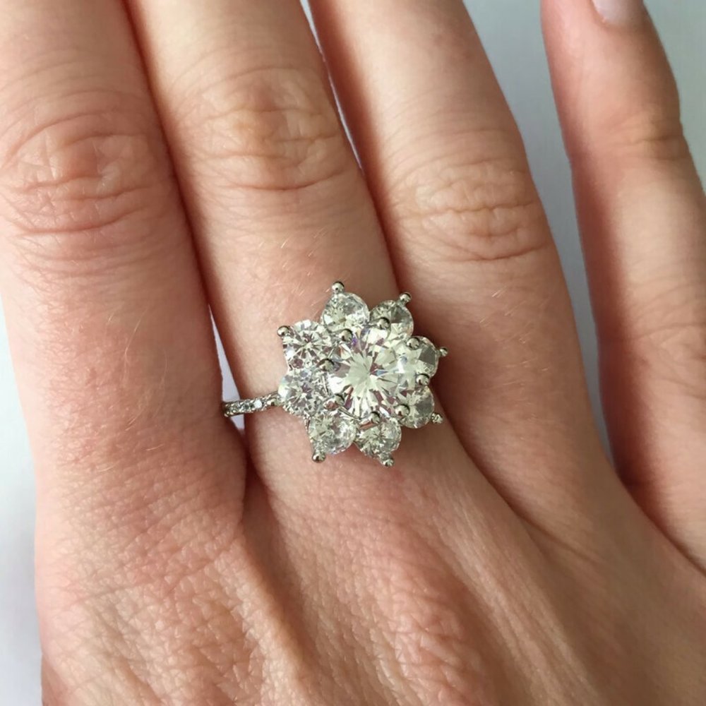 Silver & Clear CZ Rhinestone Flower Snowflake Ring - Picture 2 of 5
